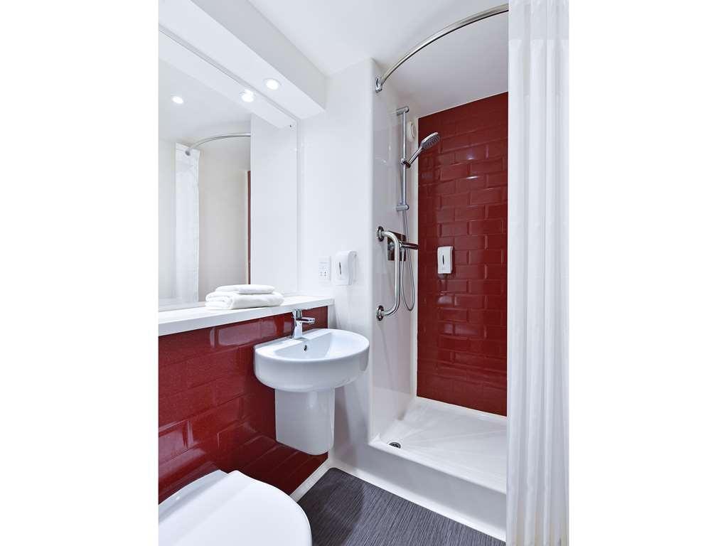 Travelodge Colwyn Bay 올드콘위 객실 사진