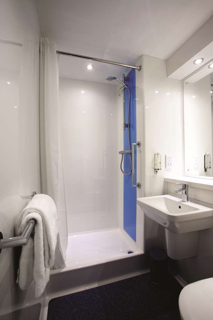 Travelodge Colwyn Bay 올드콘위 객실 사진