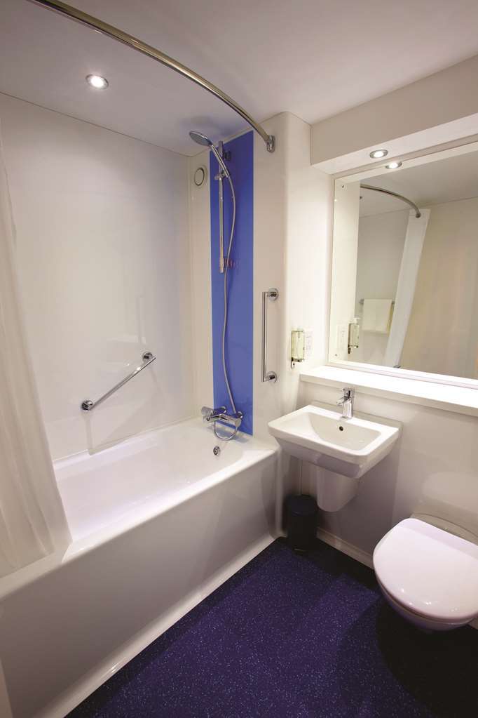 Travelodge Colwyn Bay 올드콘위 객실 사진